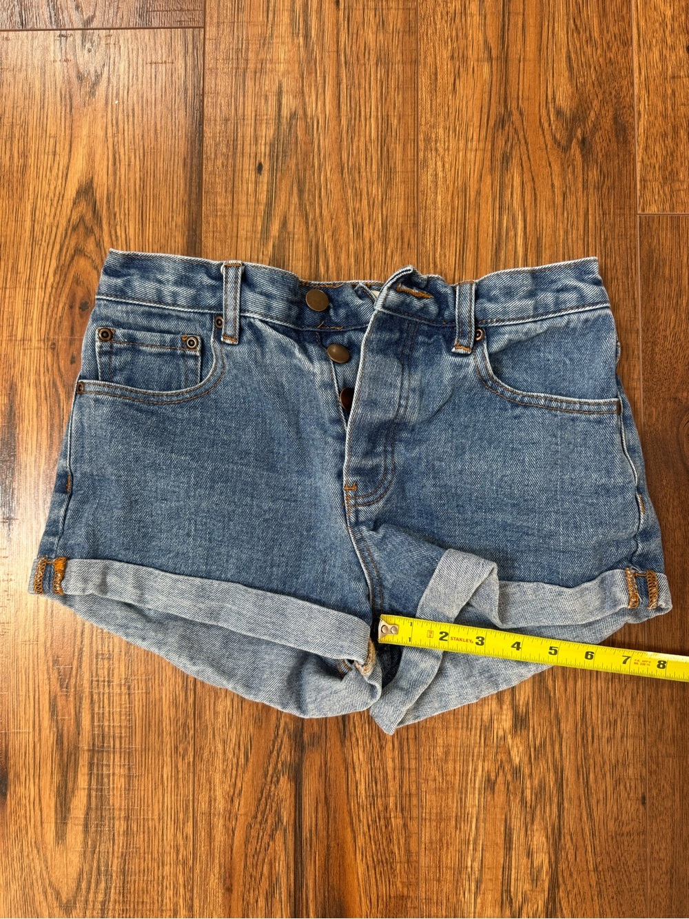 Medium wash 2” denim shorts - Picture 3 of 4